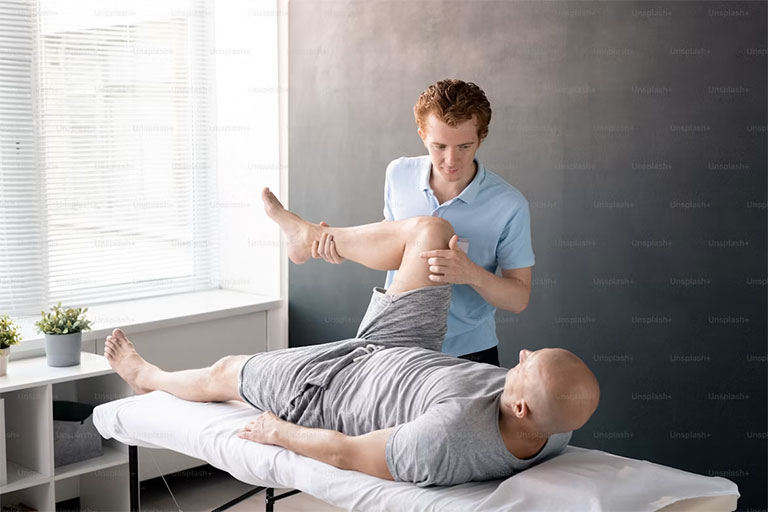 Physiotherapy at Home in Gurgaon delhi ncr india
